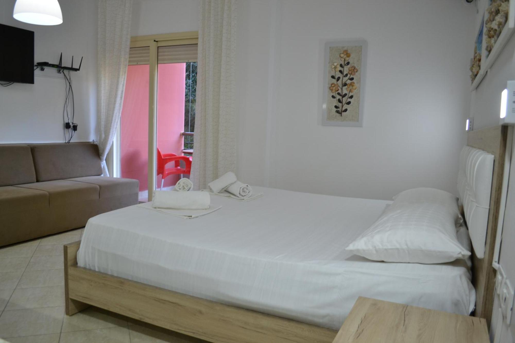 Seashell Art Decor Studio & Parking Vlora Kültér fotó